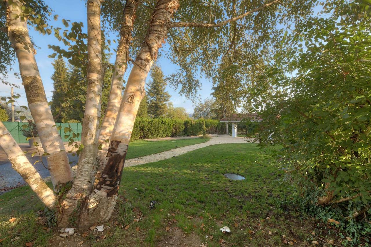 Appartement Chloe Du Lac Montferrat  Εξωτερικό φωτογραφία