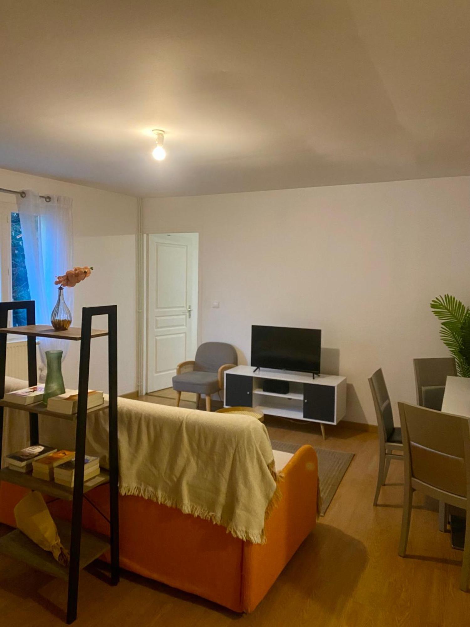 Appartement Chloe Du Lac Montferrat  Εξωτερικό φωτογραφία
